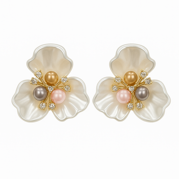 MOONLIT TRIFYLLA BLOSSOM EARRINGS